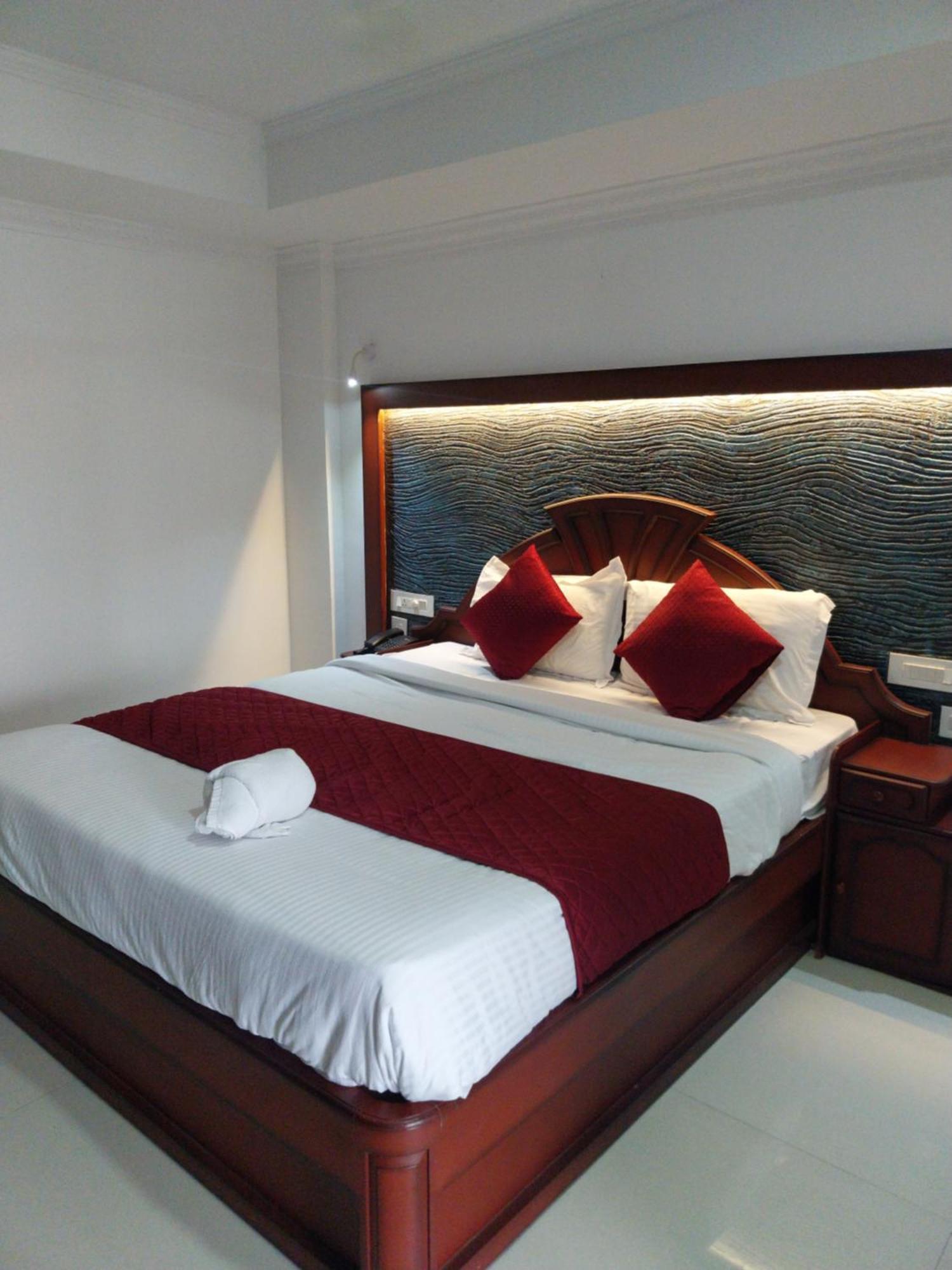 Hotel Savera Park Thrissur Luaran gambar