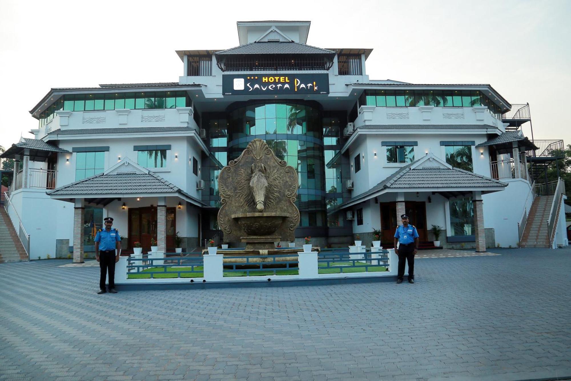 Hotel Savera Park Thrissur Luaran gambar